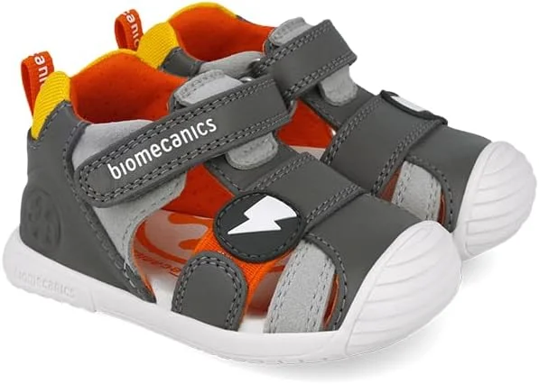 صندل پسرانه بایومکانیکس مدل 252125 صندل پسرانه بایومکانیکس مدل 252125