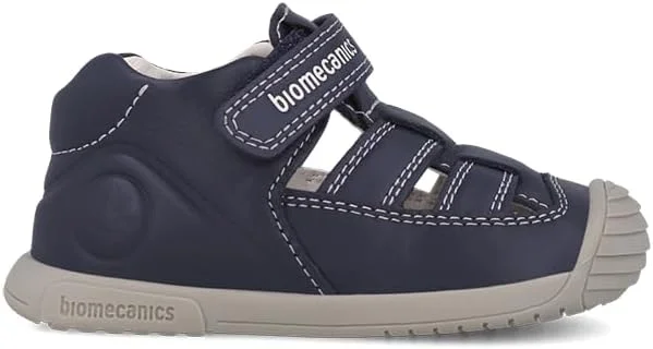 صندل پسرانه بایومکانیکس مدل 252122 صندل پسرانه بایومکانیکس مدل 252122
