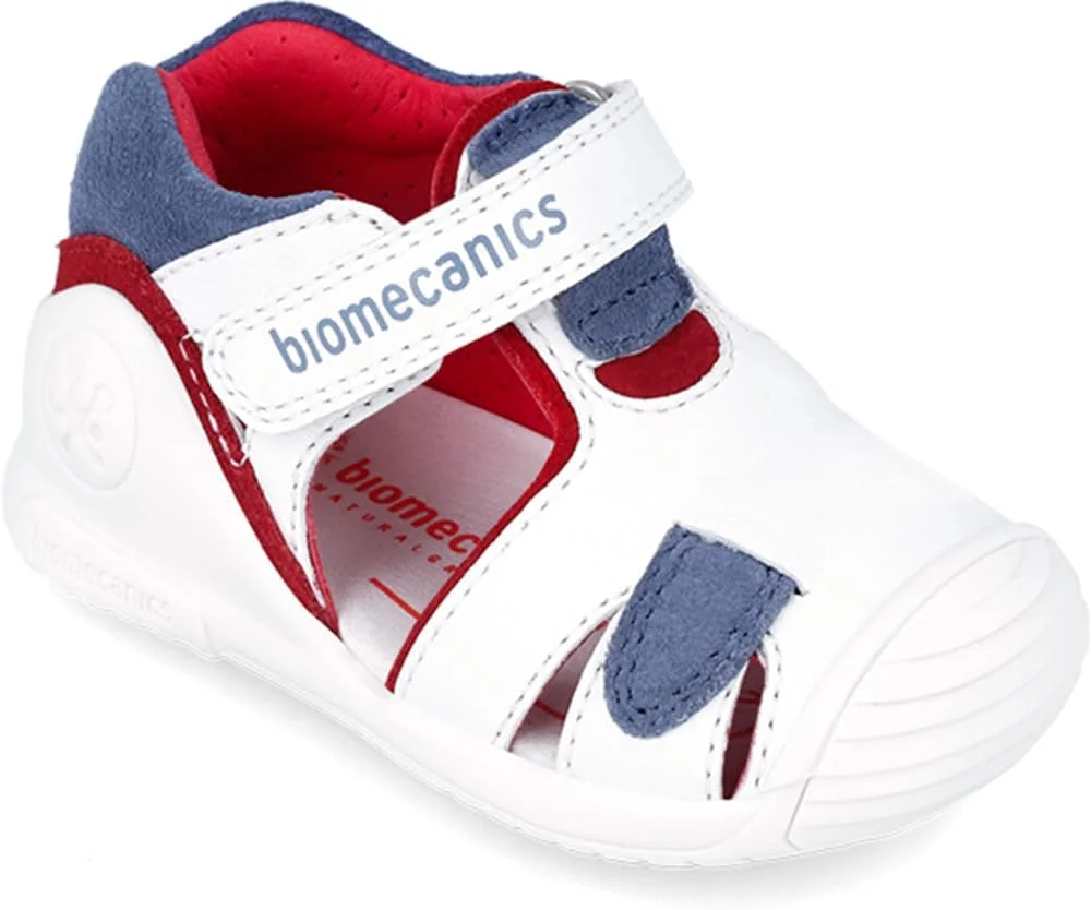 صندل پسرانه بایومکانیکس مدل 242124 صندل پسرانه بایومکانیکس مدل 242124