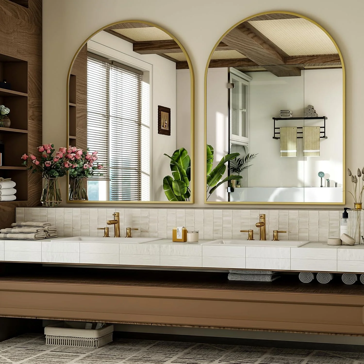 آینه قدی کمانی، 60x90 سانتی‌متر - آینه روشویی دیواری با قاب آلیاژ آلومینیوم - مناسب برای اتاق نشیمن، اتاق خواب، حمام و ورودی، قابل آویزان کردن یا تکیه دادن، طلایی