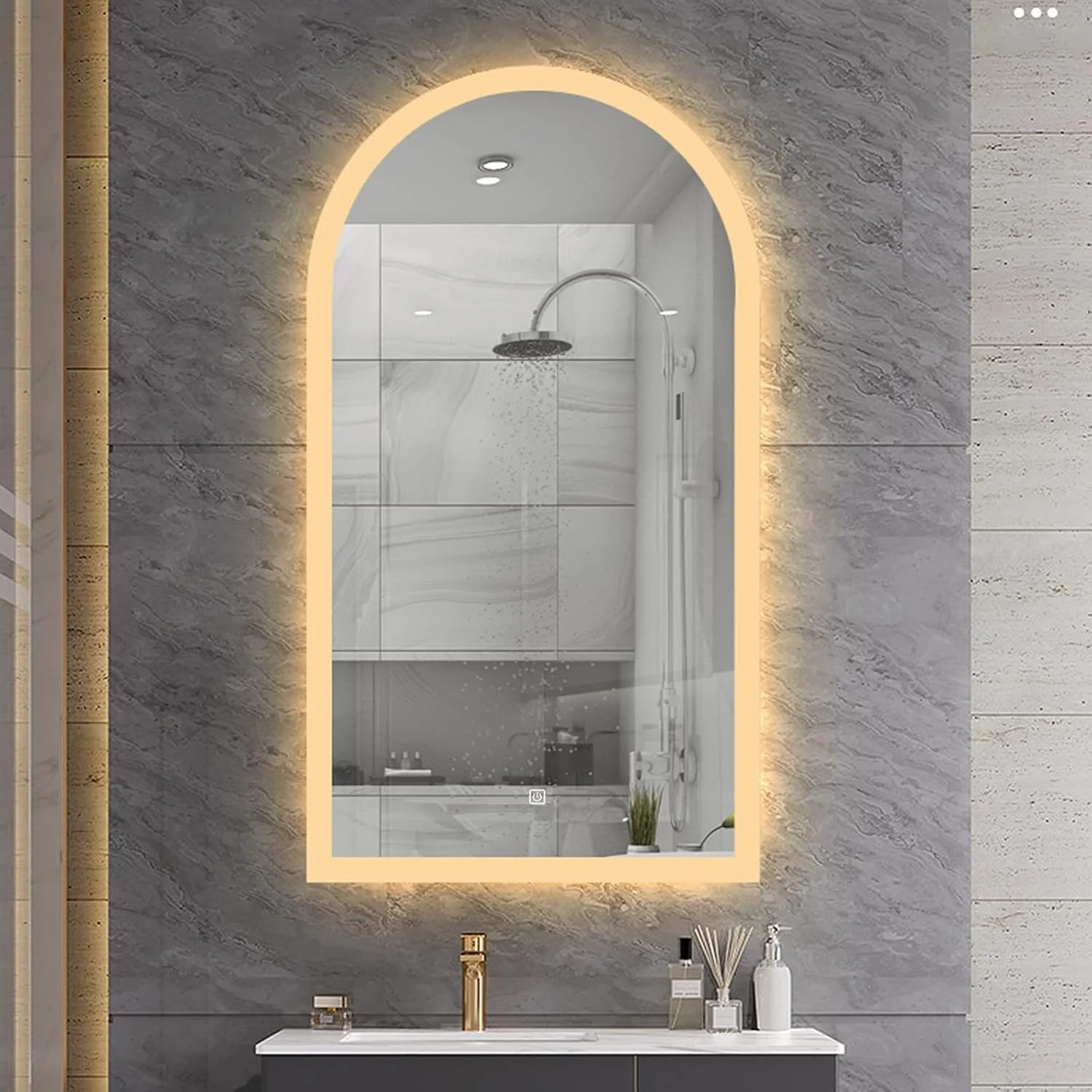 آینه قدی کمانی با نورهای ال ای دی، آینه دیواری بدون قاب، آینه آرایشی اتاق خواب، آینه تزئینی اتاق نشیمن، نور قابل تنظیم، دکمه لمسی هوشمند، کیفیت تصویر HD، بسیار عالی