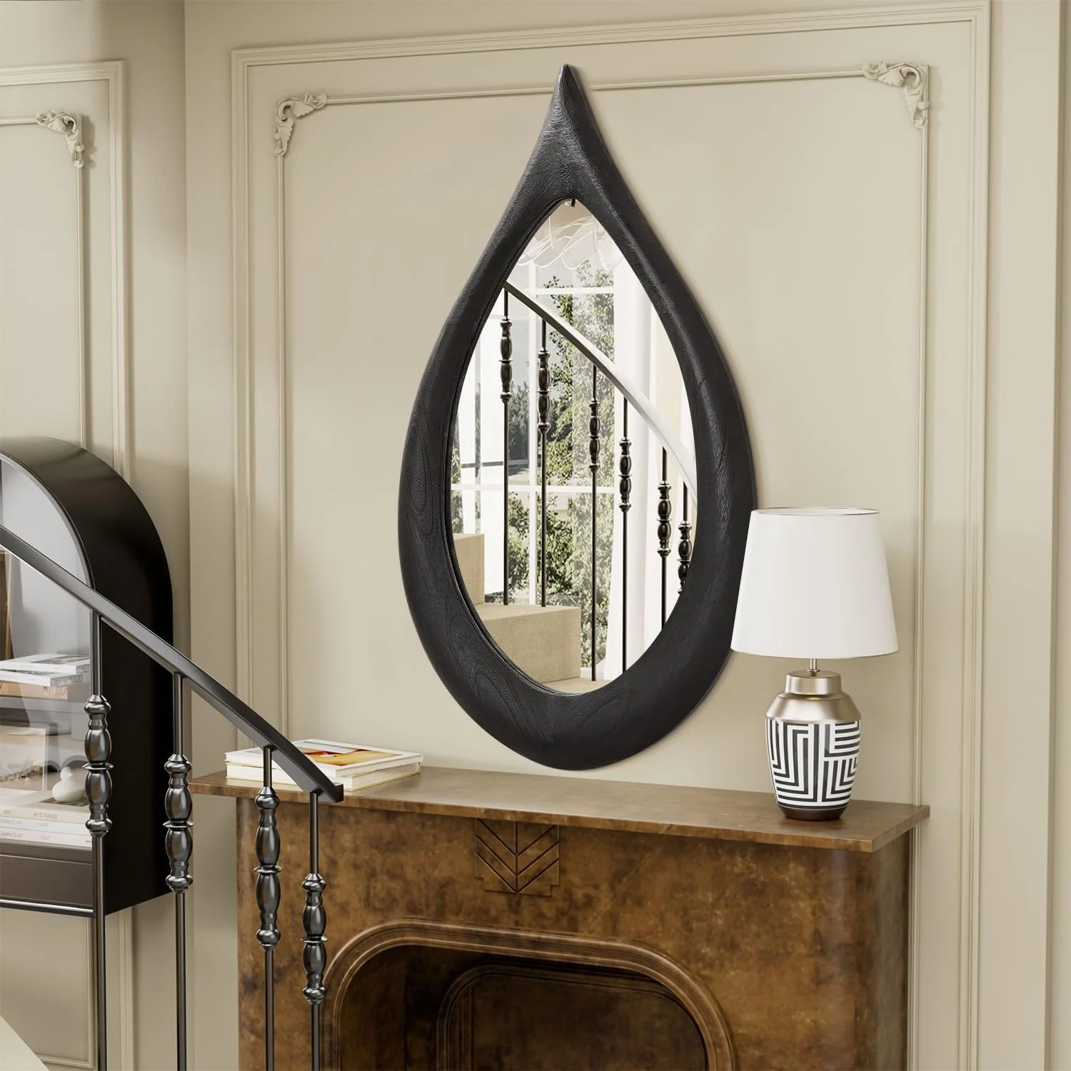 آینه نامنظم با قاب چوبی مشکی طرح قطره اشک، آینه دیواری بزرگ نامتقارن برای روشویی، آینه هنری تزئینی برای اتاق خواب، اتاق نشیمن و ورودی