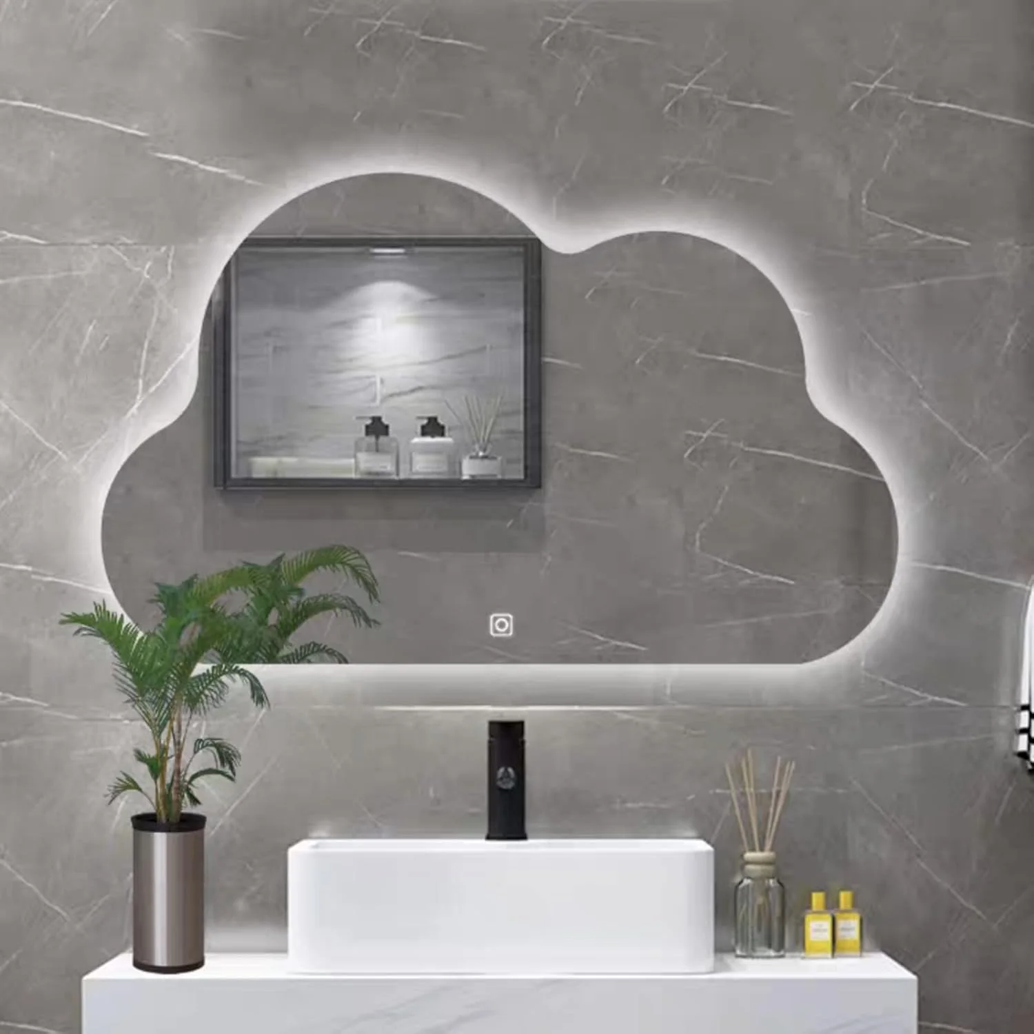 آینه دیواری مدرن بدون قاب، آینه ابری ال ای دی برای حمام، آینه آرایشی اتاق خواب، دکمه تک لمسی، سفید (6000K)/گرم (3000K)، نور قابل تنظیم، IP44، نصب آسان