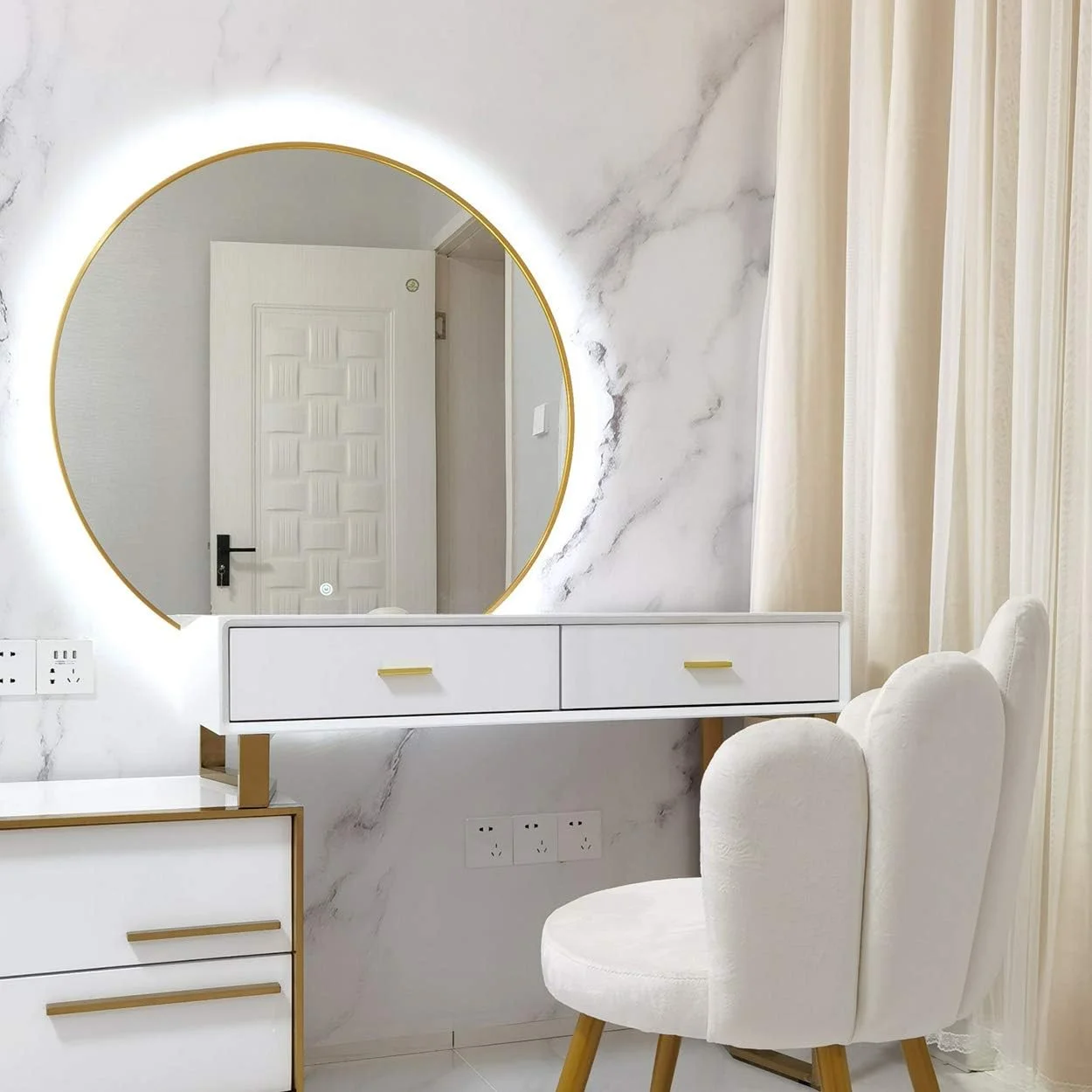 آینه دیواری گرد طلایی، آینه های حمام با نور LED، آینه روشویی با نور پس زمینه، قاب آلیاژ آلومینیوم، نور سفید لومن، با کلید لمسی و ضد مه، نور سفید - 80 سانتی متر / 32 اینچ