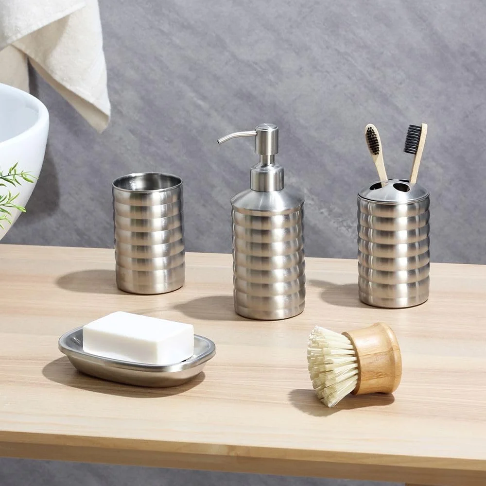 ست ۴ تکه لوازم حمام استیل دلیلا Danube Home - 6.7x17.5 سانتی متر - نقره ای | لوازم جانبی و ست های حمام استیل | حمام و رختشویی | دکوراسیون لوازم جانبی حمام برای خانه