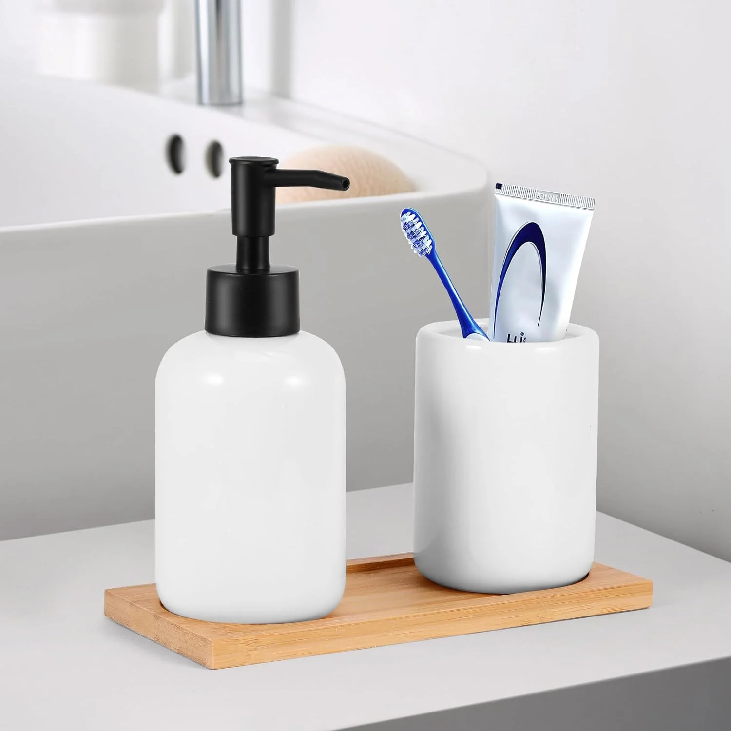 ست لوازم جانبی حمام، 3 تکه شامل جا مایع صابون، جا مسواکی و سینی بامبو، ست سرامیکی مدرن و قابل استفاده مجدد برای حمام، روشویی، سینک، وان (سفید-گرد)