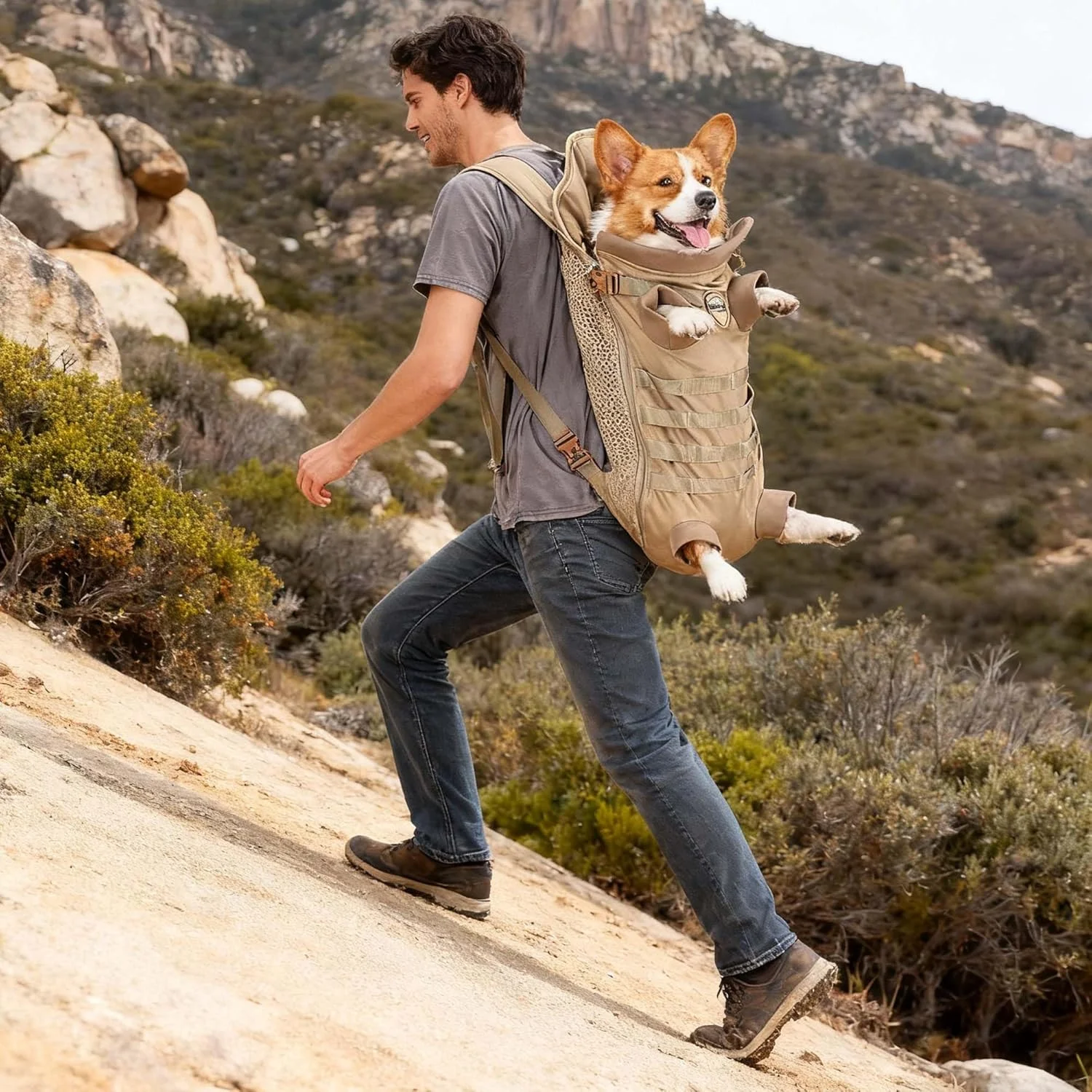 کیف حمل سگ تاکتیکال FLAdorepet برای سگ های کوچک و متوسط، کیف کوله پشتی نرم و بدون دست برای حمل حیوانات خانگی، سگ و گربه، مناسب سفر، پیاده روی و کمپینگ (بزرگ، خاکی)