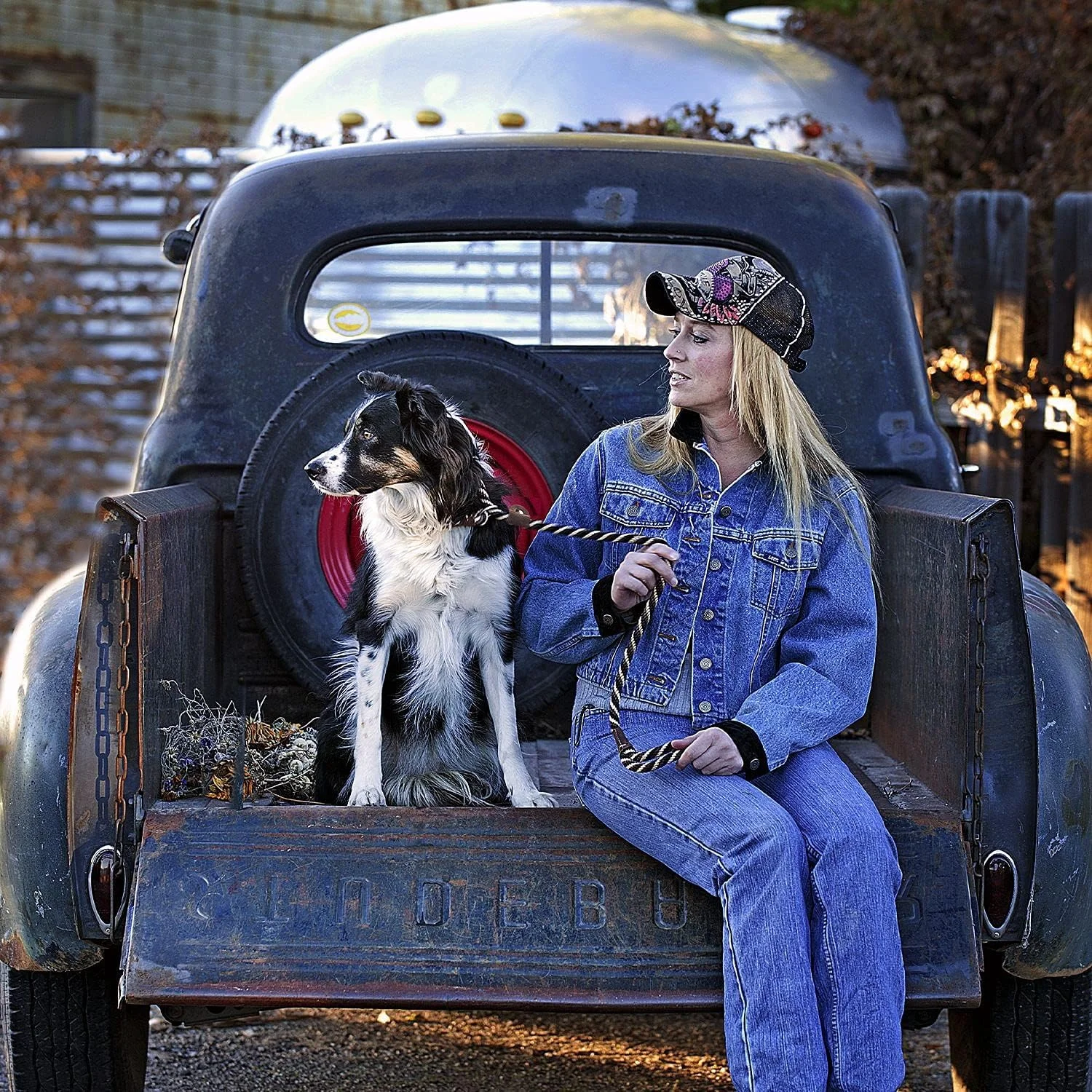 طناب قلاده لغزشی حیوانات خانگی Mendota - ترکیبی از بند و قلاده سگ - ساخت آمریکا - طرح استتار، 1/2 اینچ در 6 فوت - برای نژادهای بزرگ طناب قلاده لغزشی حیوانات خانگی Mendota - ترکیبی از بند و قلاده سگ - ساخت آمریکا - طرح استتار، 1/2 اینچ در 6 فوت - برای نژادهای بزرگ