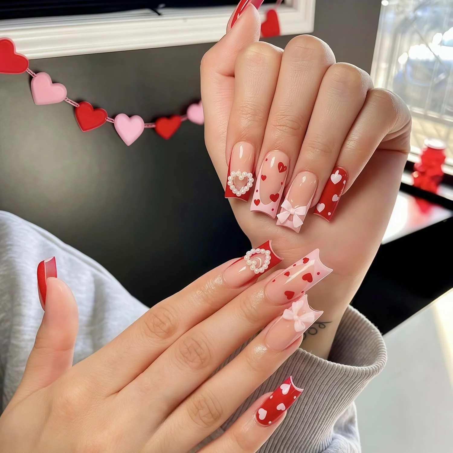 نگین ناخن، دکور رزینی سه بعدی توت فرنگی، گل و گیلاس، نگین های تخت برای طراحی ناخن، جواهرات ناخن قرمز صورتی برای خانم ها، طرح پروانه ماه ستاره، لوازم طراحی ناخن، 100 عدد نگین ناخن، دکور رزینی سه بعدی توت فرنگی، گل و گیلاس، نگین های تخت برای طراحی ناخن، جواهرات ناخن قرمز صورتی برای خانم ها، طرح پروانه ماه ستاره، لوازم طراحی ناخن، 100 عدد