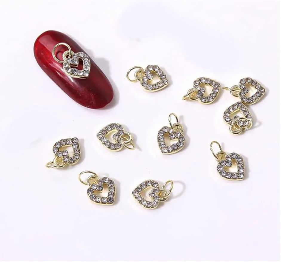 ۱۰ عدد آویز ناخن طرح قلب طلایی سه بعدی، نگین دار، جواهرات ناخن، آویزهای الماس، آویز سوراخ کننده ناخن، تزئینات ناخن سه بعدی آلیاژی، تزئین نوک ناخن اکریلیک