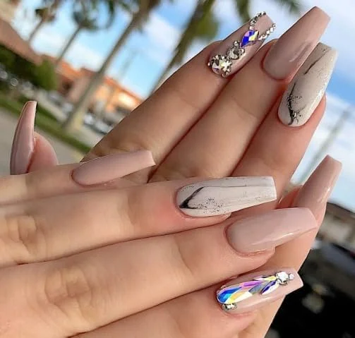 نگین ناخن 140 عددی سولاستا، کریستال AB و کریستال، 6 شکل مختلف برای طراحی ناخن