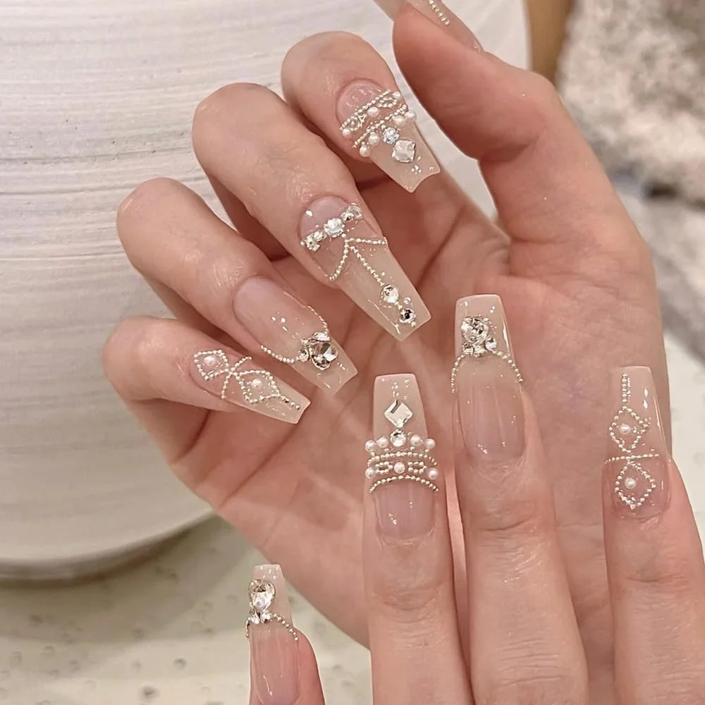 نگین های هنری ناخن سه بعدی در اندازه های مختلف، طلایی و نقره ای، مهره های کوچک فلزی خاویاری، پرچ های توپی ناخن، جواهرات برای زنان و دختران، لوازم مانیکور ناخن، تزئینات صنایع دستی DIY