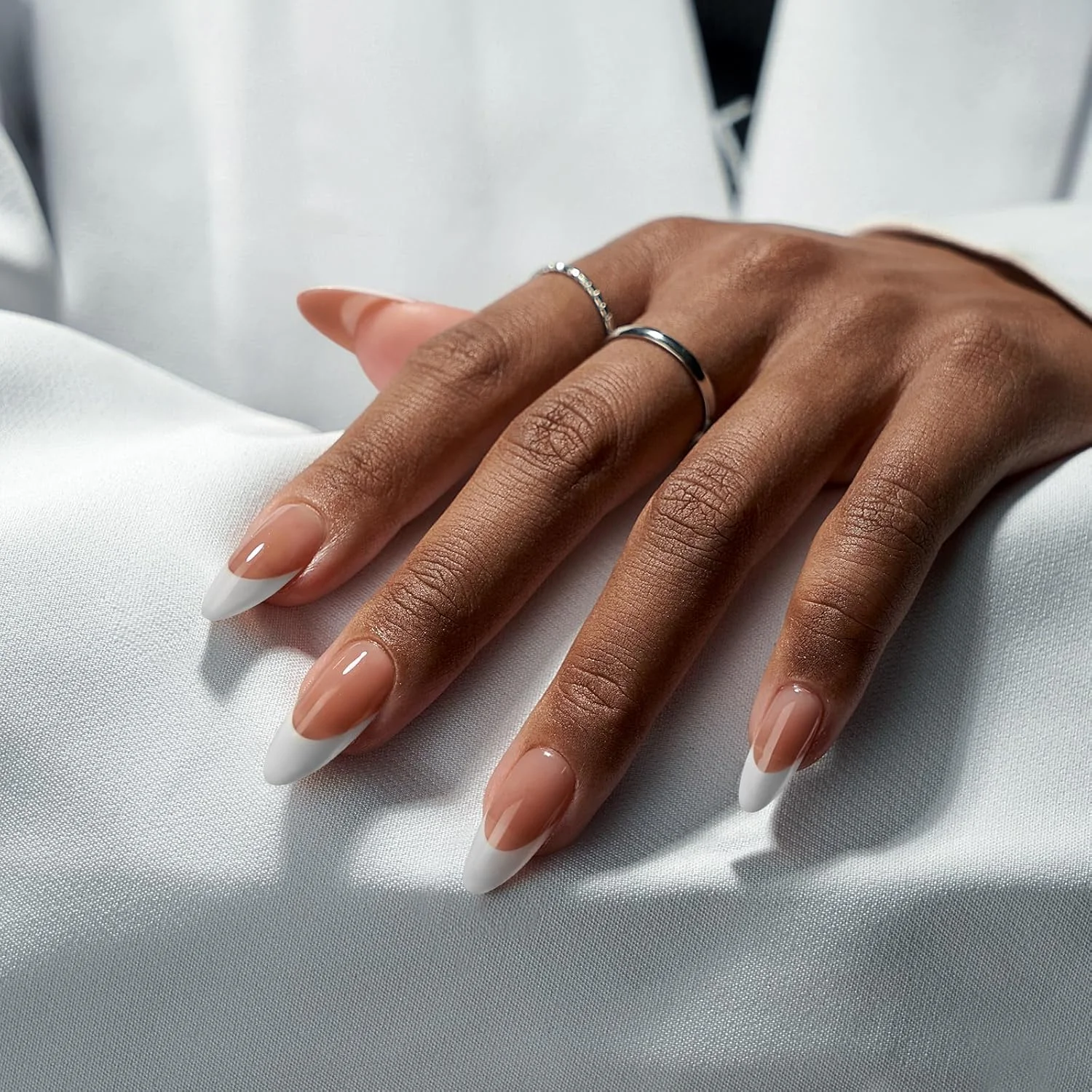 نک ناخن ژلی نوک فرانسوی BTArtboxnails بادامی متوسط - 300 عدد نک ناخن ژلی نرم قهوه ای، نک ناخن پرس دار نوک فرانسوی فوق العاده فیت در 15 سایز، بدون نیاز به سوهان کشی، نک های 3 در 1 X Coat با پرایمر از پیش اعمال شده نک ناخن ژلی نوک فرانسوی BTArtboxnails بادامی متوسط - 300 عدد نک ناخن ژلی نرم قهوه ای، نک ناخن پرس دار نوک فرانسوی فوق العاده فیت در 15 سایز، بدون نیاز به سوهان کشی، نک های 3 در 1 X Coat با پرایمر از پیش اعمال شده