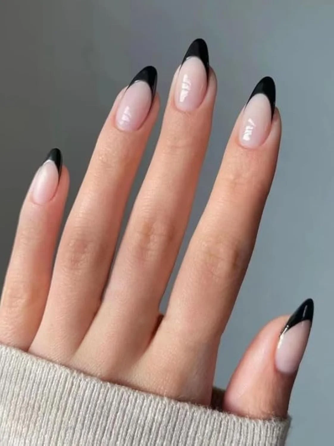 ناخن مصنوعی طرح موج مشکی، کلاسیک، بادامی متوسط، رنگ ثابت براق، 24 عددی، طرح موج مشکی شیک برای پاییز، ناخن های اکریلیک مصنوعی با چسب ناخن مصنوعی طرح موج مشکی، کلاسیک، بادامی متوسط، رنگ ثابت براق، 24 عددی، طرح موج مشکی شیک برای پاییز، ناخن های اکریلیک مصنوعی با چسب