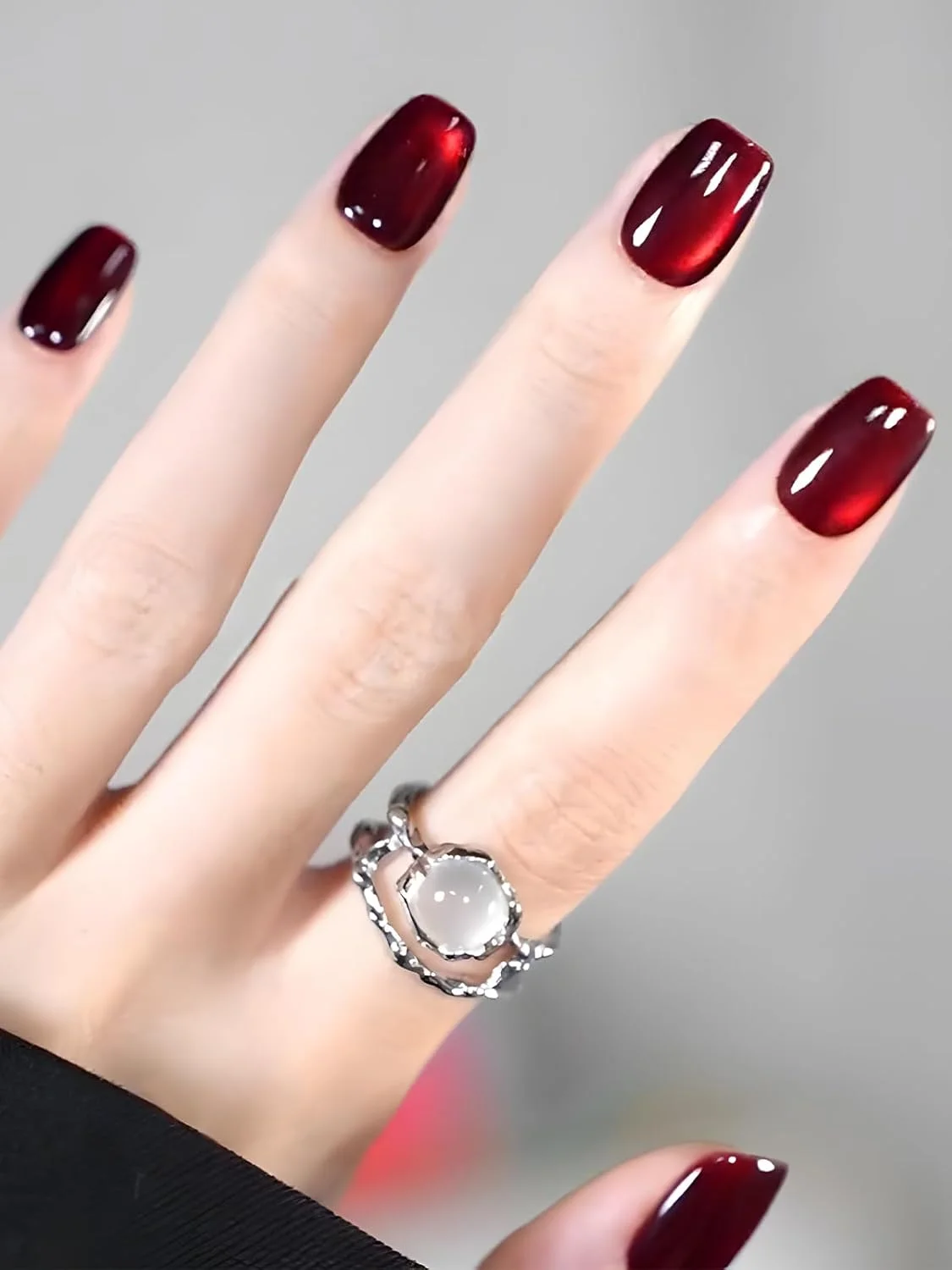 ناخن مصنوعی طرح چشم گربه ای قرمز، مدل کوتاه و تابوتی، ست ناخن های قرمز چسبی، ناخن های اکریلیک طرح چشم گربه ای، 24 عدد ناخن مصنوعی تابوتی سایز XS به همراه برچسب و ابزار سوهان مناسب مهمانی و عروسی ناخن مصنوعی طرح چشم گربه ای قرمز، مدل کوتاه و تابوتی، ست ناخن های قرمز چسبی، ناخن های اکریلیک طرح چشم گربه ای، 24 عدد ناخن مصنوعی تابوتی سایز XS به همراه برچسب و ابزار سوهان مناسب مهمانی و عروسی