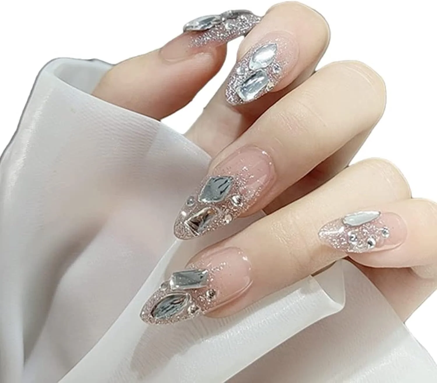 ۹۶ عدد ناخن مصنوعی ابریشمی، گردنبند و ناخن چسبی، طول متوسط همراه با چسب ژله ای، گردنبند شیک رایگان