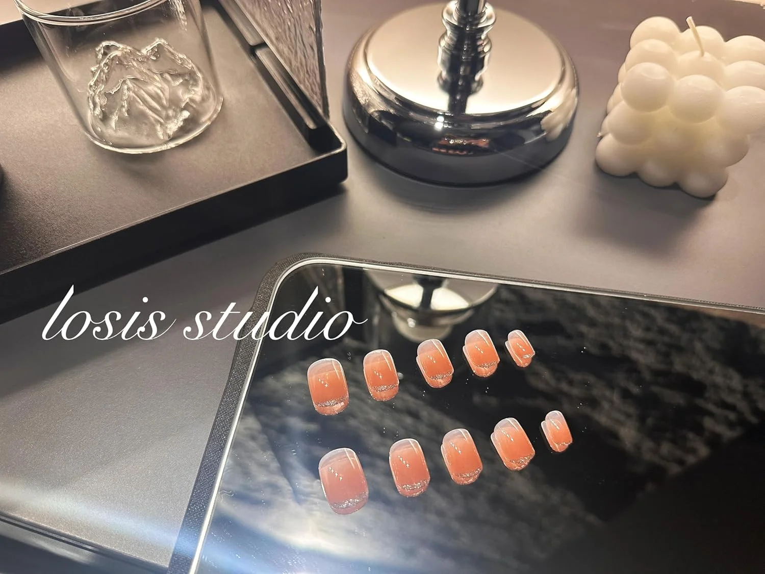 ناخن مصنوعی لوسیس - مرواریدی، نگین دار، براق، کوتاه، پوشش کامل برای زنان و دختران، 24 عددی - هلویی فرانسوی