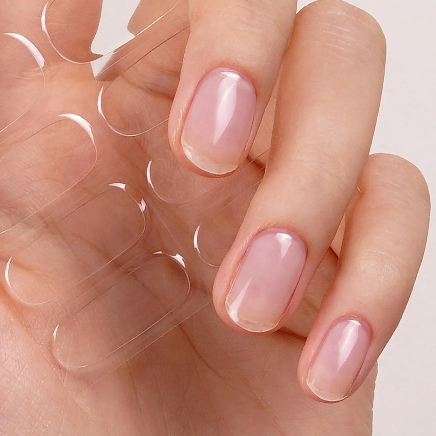 برچسب ناخن ژلی نیمه آماده DANNI & TONI، 28 عدد، برچسب های نرم و خود چسب ژلی ناخن (شفاف کریستالی)، نیاز به لامپ UV/LED، ست برچسب های مانیکور با کیفیت سالن، استفاده و برداشتن آسان برچسب ناخن ژلی نیمه آماده DANNI & TONI، 28 عدد، برچسب های نرم و خود چسب ژلی ناخن (شفاف کریستالی)، نیاز به لامپ UV/LED، ست برچسب های مانیکور با کیفیت سالن، استفاده و برداشتن آسان