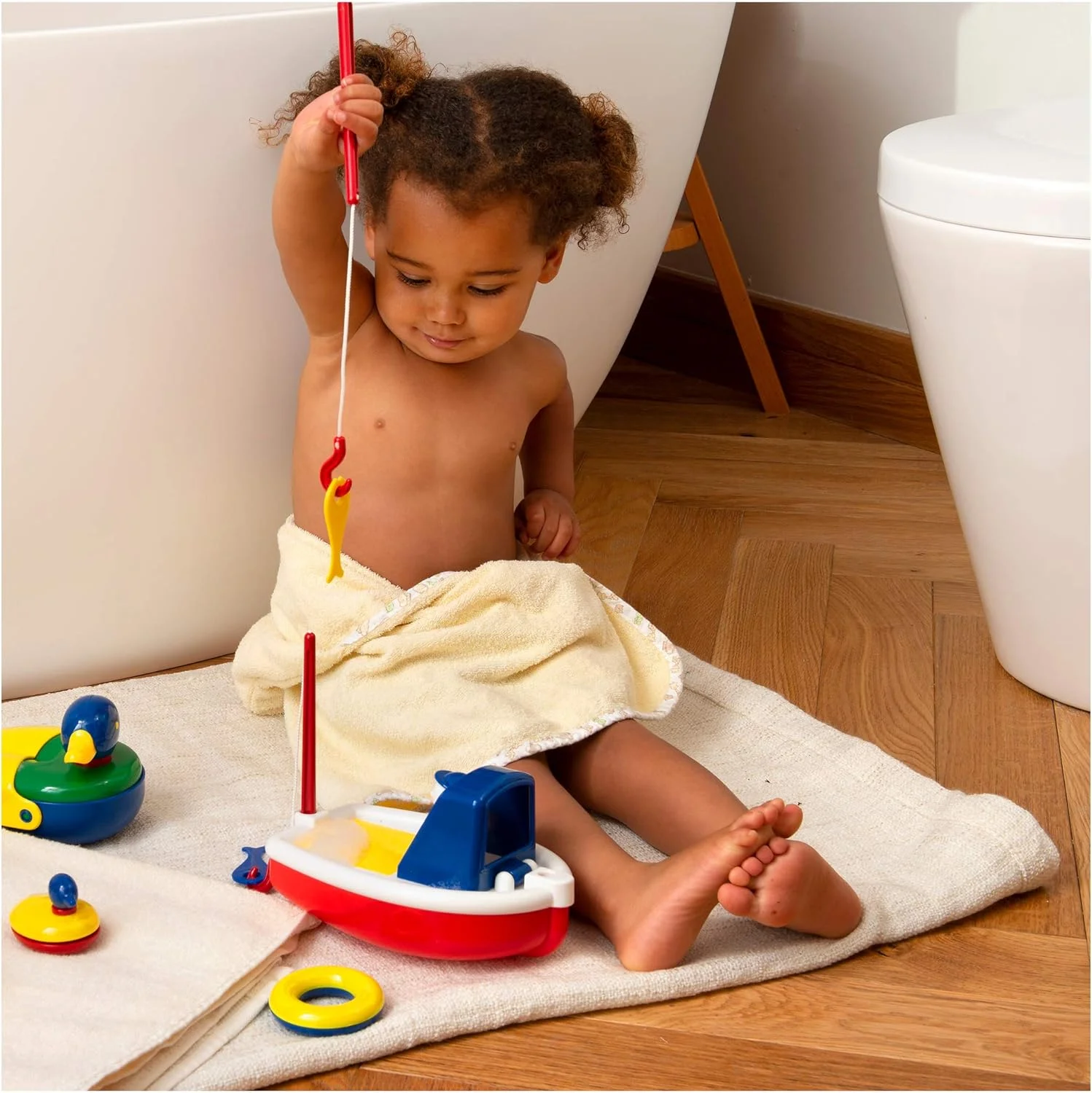 اسباب بازی قایق ماهیگیری Ambi Toys، اسباب بازی حمام قایقی برای نوزادان، 2 سال به بالا