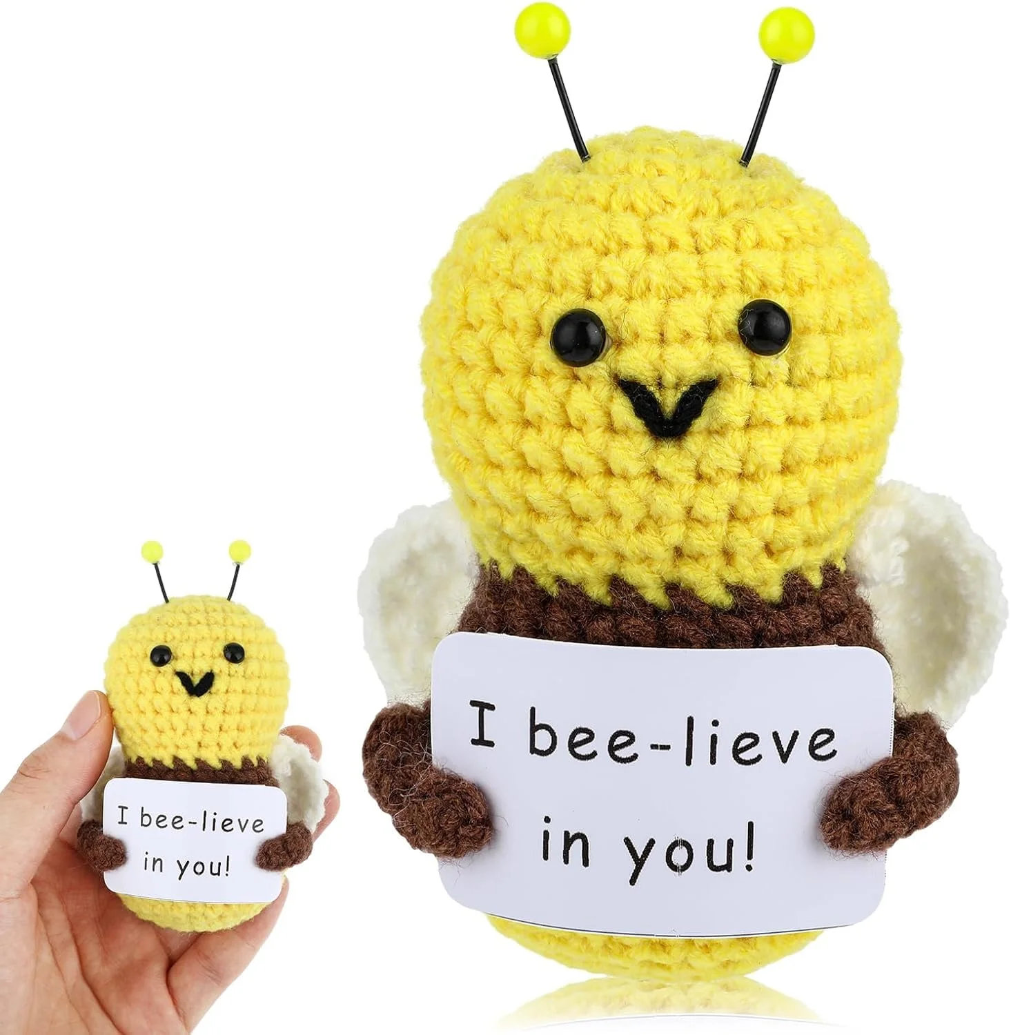 زنبور بامزه کوچک، عروسک بافتنی با کارت های انگیزشی، زنبور مینیاتوری بافتنی دست ساز، هدیه الهام بخش بامزه برای تشویق و هدیه های جدید