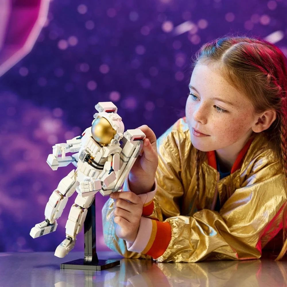 لگو Creator 3in1 فضانورد، قابل تبدیل به فیگور سگ و مدل جت جنگنده، ست آموزشی برای پسران، دختران و کودکان 9 سال به بالا، لوازم جانبی اتاق خواب کودکان، ایده هدیه با تم فضایی 31152