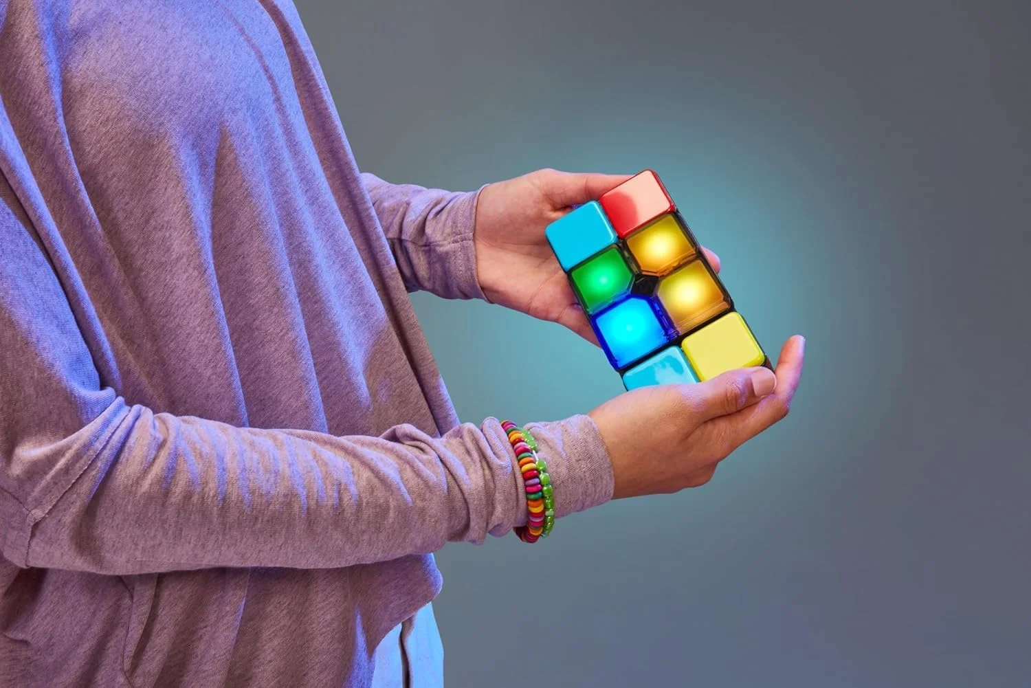 مکعب لغزنده الکترونیکی AWH - اسباب بازی فکری تعاملی با نور برای کودکان 6-12 سال، بازی موسیقی و حافظه، اسباب بازی آموزشی قابل حمل برای سفر و تعطیلات