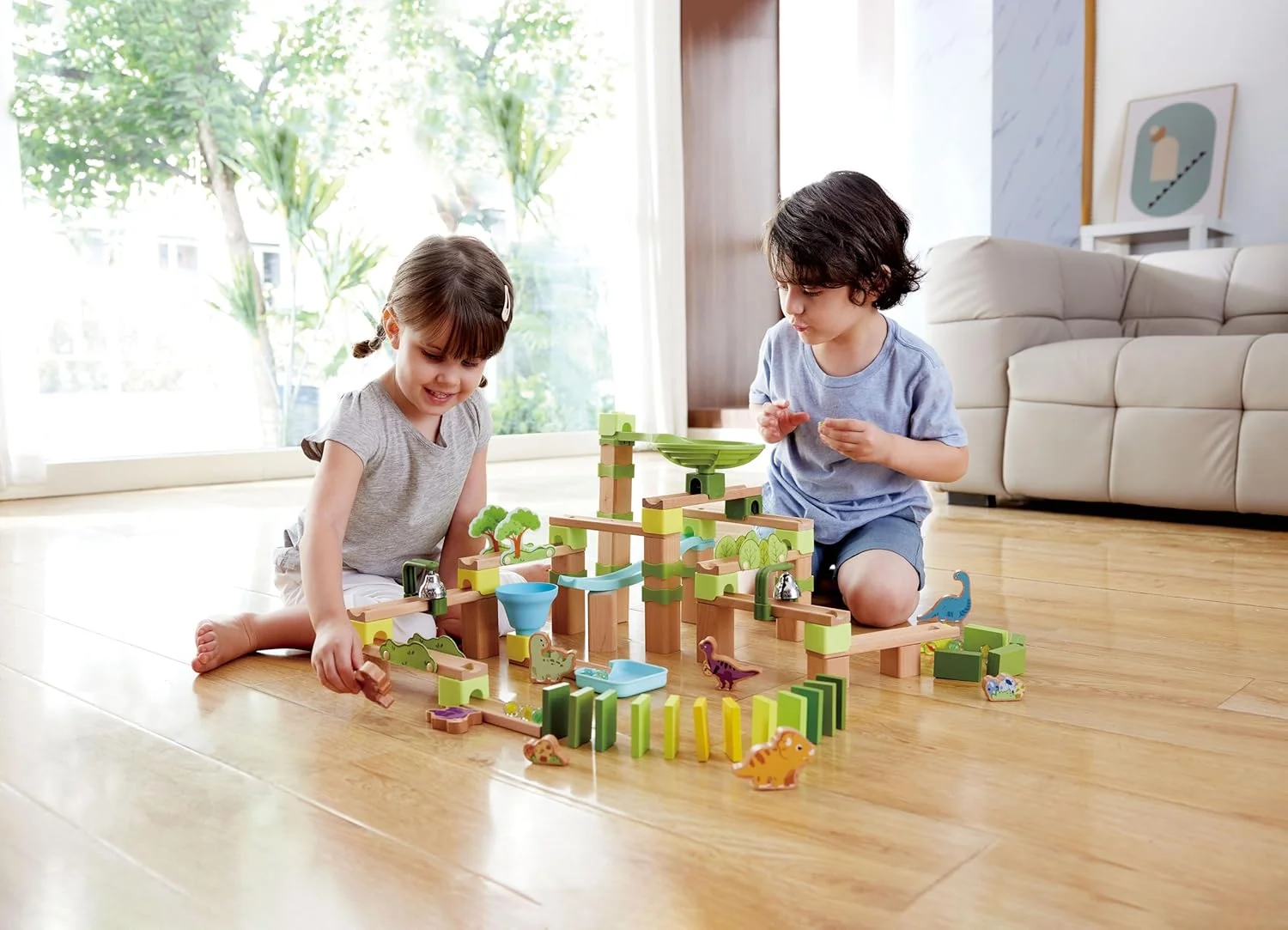 اسباب بازی های چوبی مسیر توپ کوادریلا Hape مدل ماجراجویی دایناسور، ۱۳۱ قطعه | مجموعه مارپیچ توپ، اسباب بازی های ساختنی آموزشی زودهنگام STEM برای کودکان | اسباب بازی های ساختنی چوبی