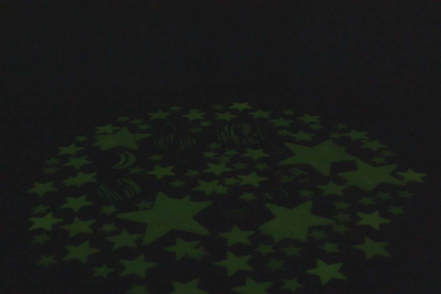 سیارات شبتاب و ابرنواختر 4M Toysmith سیارات شبتاب و ابرنواختر 4M Toysmith