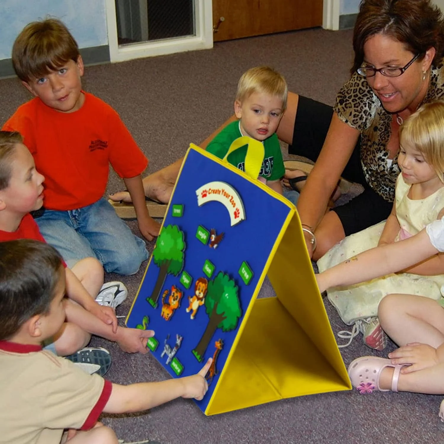 تخته نمدی تاشو برای کودکان، تخته داستان گویی نمدی آموزشی خودایستا، کتاب ساکت آموزشی دو طرفه (آبی مشکی)