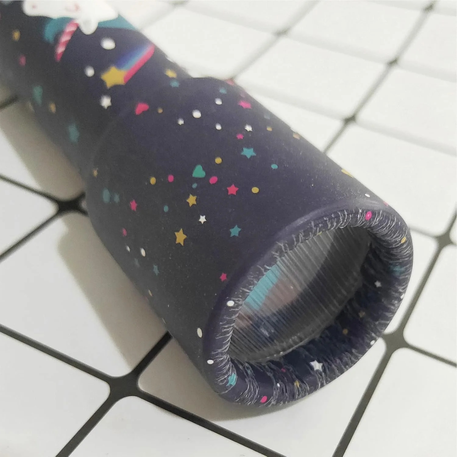 کینسو 12 عددی کالیدوسکوپ قابل حمل رنگارنگ رترو کلاسیک آموزشی اسباب بازی چرخان کالیدوسکوپ برای کودکان