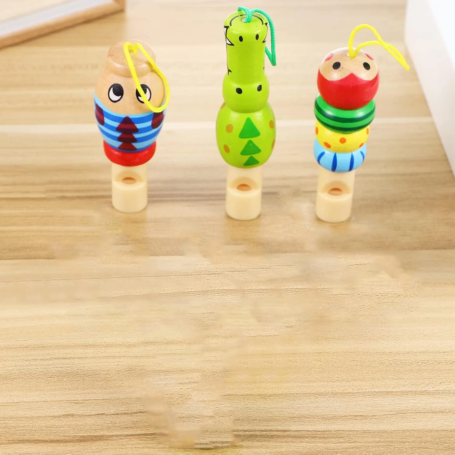 ۶ عدد اسباب بازی سوت موسیقیایی، سوت های چوبی حیوانات، ساز موسیقی کارتونی چوبی برای هدیه تولد آموزشی و پرورشی