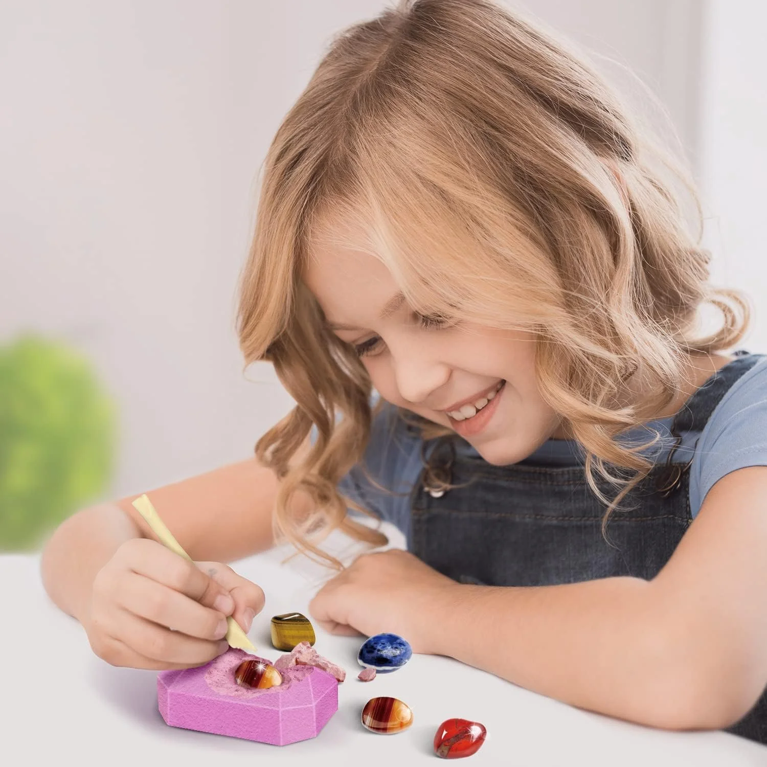 کیت حفاری سنگ های قیمتی TERRIFI، 12 سنگ قیمتی واقعی را حفاری کنید، کیت حفاری سنگ ها و کریستال ها، اسباب بازی های STEM مجموعه سنگ برای کودکان، هدایای مهمانی آموزشی برای پسران و دختران