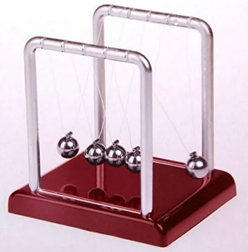 گوی های تعادل نیوتن، پازل روانشناسی علمی، اسباب بازی آموزشی با پایه چوبی قرمز و نخ نایلونی