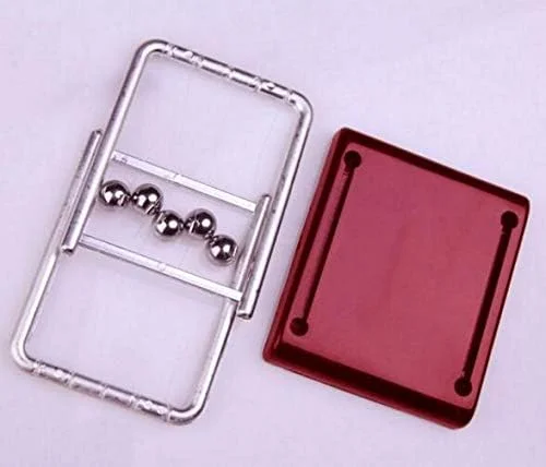 گوی های تعادل نیوتن، پازل روانشناسی علمی، اسباب بازی آموزشی با پایه چوبی قرمز و نخ نایلونی گوی های تعادل نیوتن، پازل روانشناسی علمی، اسباب بازی آموزشی با پایه چوبی قرمز و نخ نایلونی