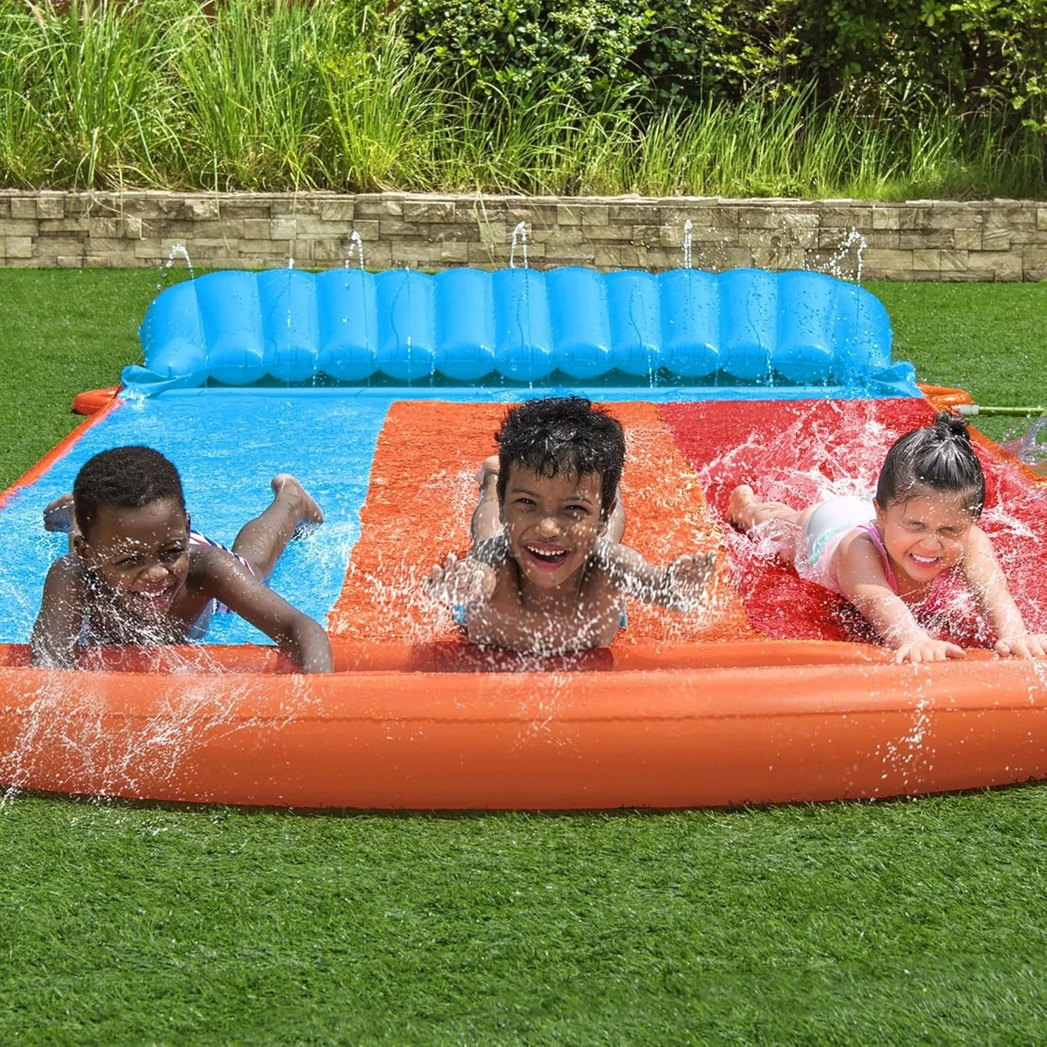 سرسره آبی سه گانه بست وی مدل Tsunami Splash Ramp به طول 4.88 متر