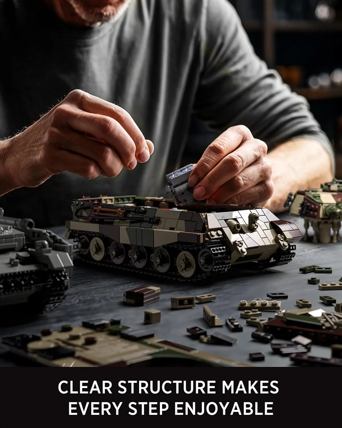 مجموعه ساخت تانک تایگر کینگ نیفلیز، مدل اسباب بازی تانک نظامی جنگ جهانی دوم برای بزرگسالان، قطعه کلکسیونی برای نمایش ارتش و هدیه برای علاقه مندان (1267 قطعه، NF10315) مجموعه ساخت تانک تایگر کینگ نیفلیز، مدل اسباب بازی تانک نظامی جنگ جهانی دوم برای بزرگسالان، قطعه کلکسیونی برای نمایش ارتش و هدیه برای علاقه مندان (1267 قطعه، NF10315)