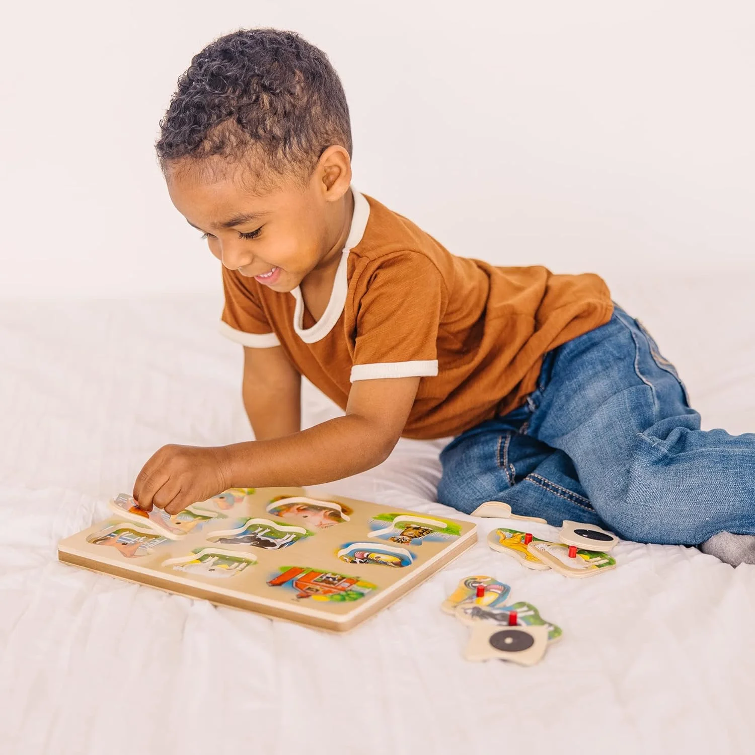 پازل صوتی حیوانات مزرعه ملیسا و داگ - پازل چوبی 8 تکه با صداهای واقعی حیوانات - اسباب بازی آموزشی اولیه برای مهارت های حرکتی ظریف، تشخیص حیوانات و بازی برای کودکان 2 سال به بالا | MD726