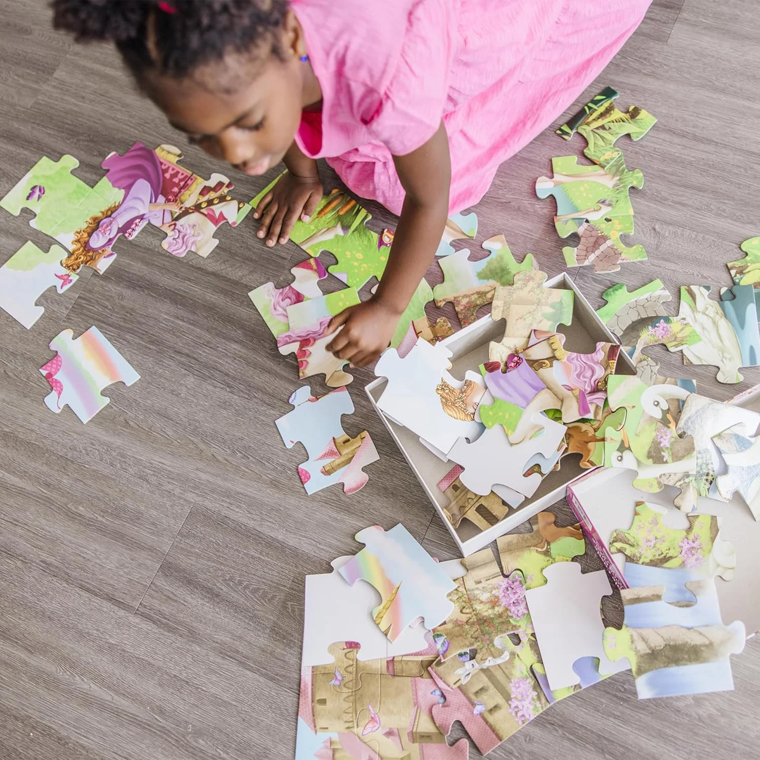 پازل بزرگ مقوایی قصر افسانه ای ملیسا و داگ (48 تکه، 60 در 90 سانتی متر)