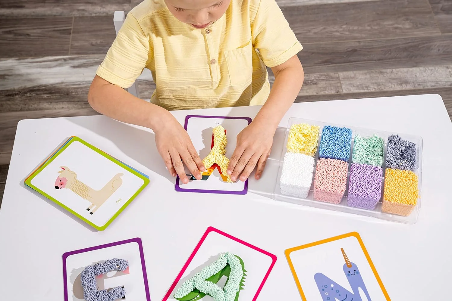 مجموعه کارت های آموزشی صداهای حروف Playfoam Shape & Learn Educational Insights: مجموعه کارت های فلش، آموزش نوشتن به کودکان پیش دبستانی، اسباب بازی های حسی، 3 سال به بالا مجموعه کارت های آموزشی صداهای حروف Playfoam Shape & Learn Educational Insights: مجموعه کارت های فلش، آموزش نوشتن به کودکان پیش دبستانی، اسباب بازی های حسی، 3 سال به بالا