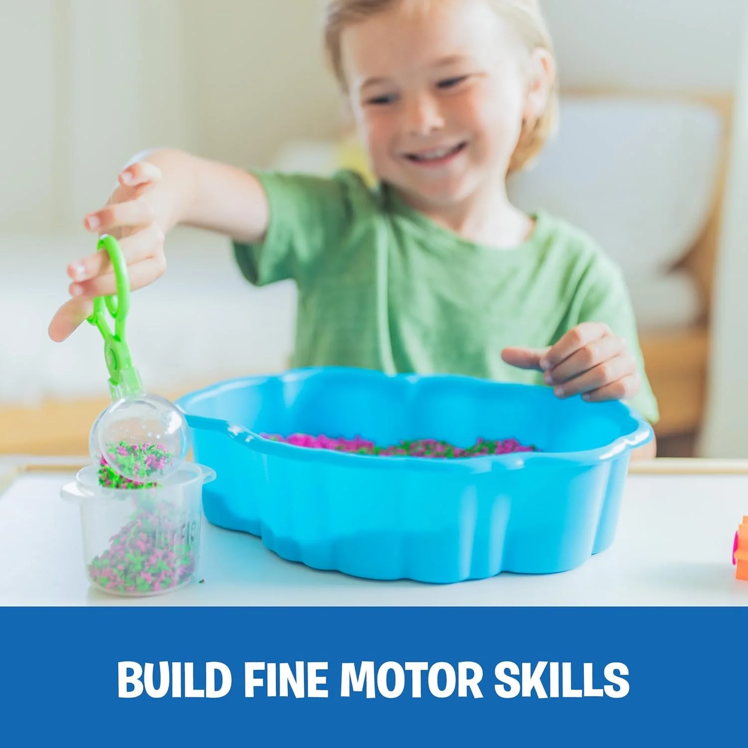 ایستگاه حسی Playfoam Pluffle Educational Insights، جعبه حسی با ابزار، مهارت های حرکتی ظریف، 3 سال به بالا