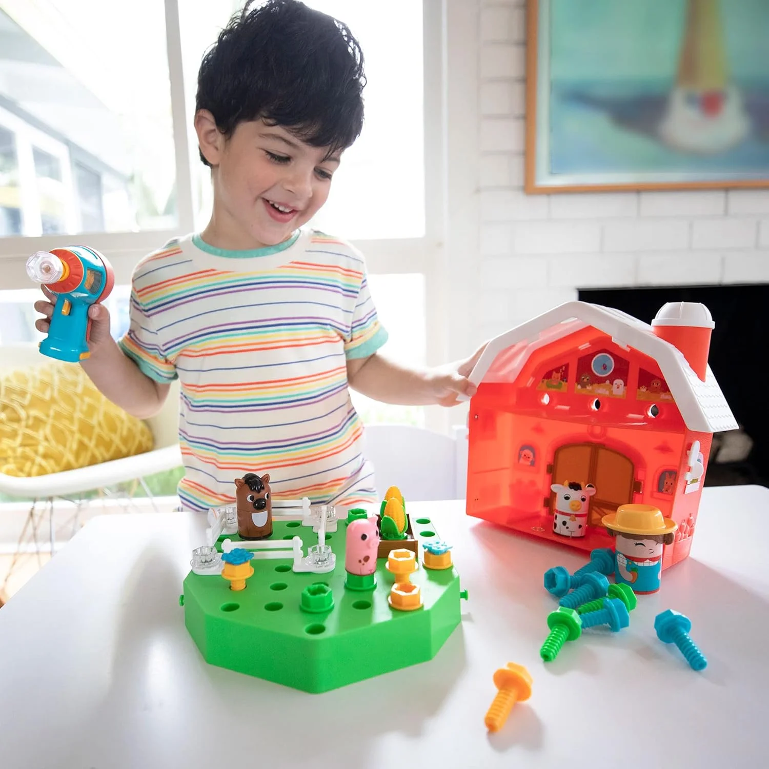 اسباب بازی آموزشی پیچ و مهره مزرعه اسباب بازی آموزشی پیچ و مهره مزرعه