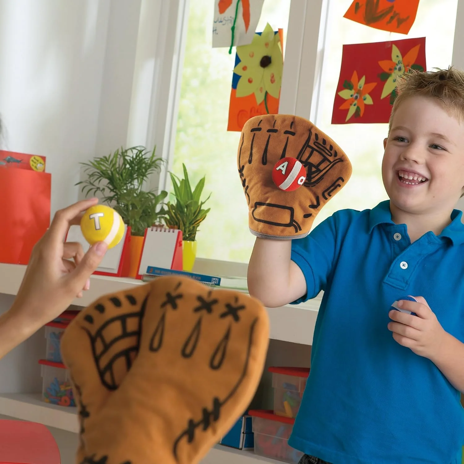 بازی آموزشی صداکشی الفبا بازی آموزشی صداکشی الفبا