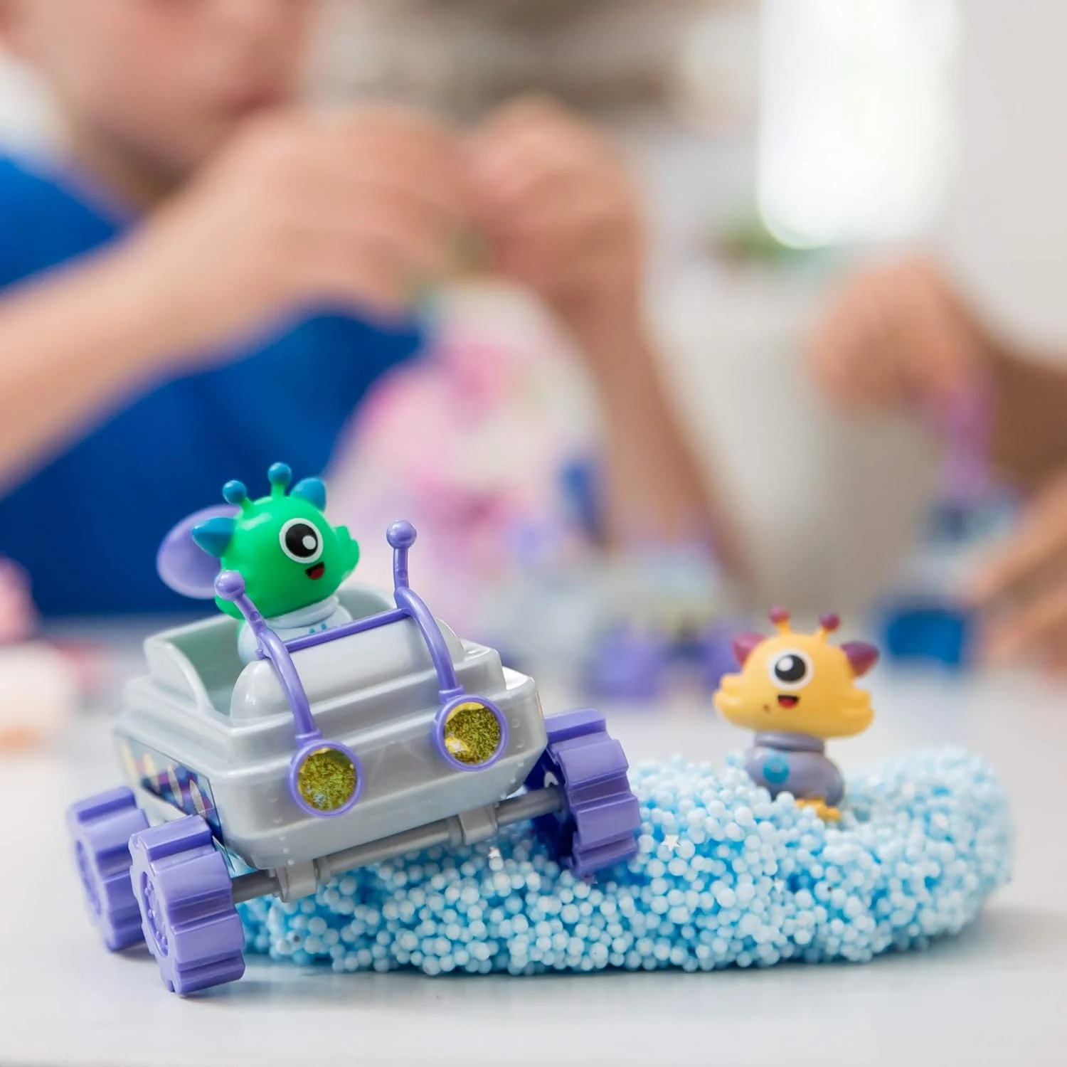 مجموعه کهکشانی Playfoam Pals Space Squad از Educational Insights، شامل 11 سورپرایز، غیر سمی، هرگز خشک نمی شود، مناسب برای 3 سال به بالا