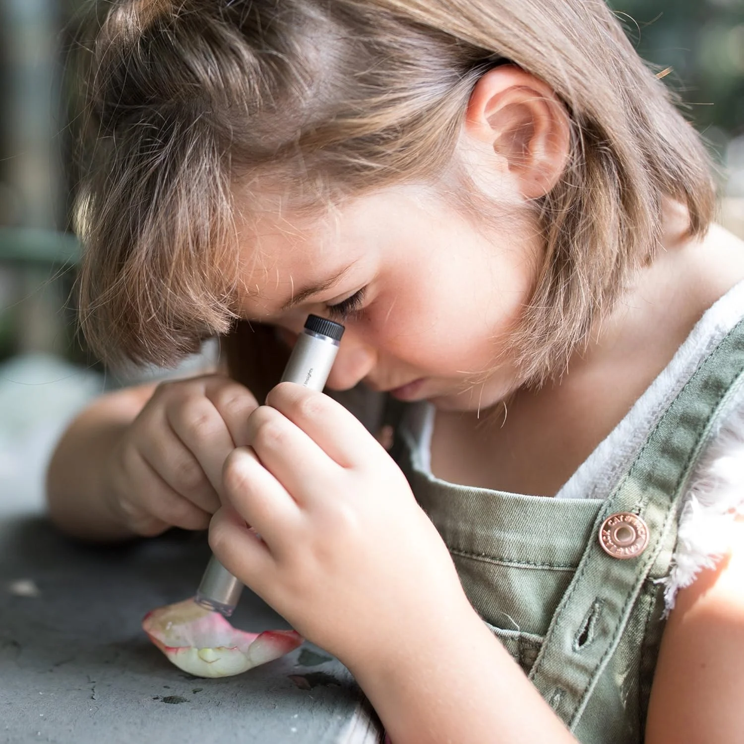 میکروسکوپ جیبی GeoSafari از Educational Insights میکروسکوپ جیبی GeoSafari از Educational Insights