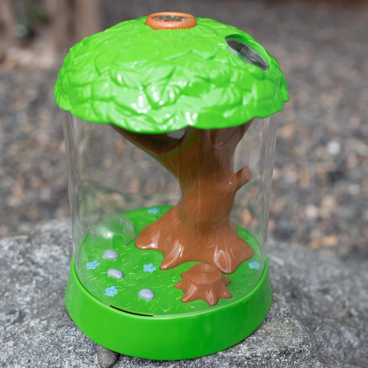 باغچه کفشدوزک GeoSafari Jr. Educational Insights: اسباب بازی های فضای باز برای کودکان 3 سال به بالا، حشره گیر برای کودکان باغچه کفشدوزک GeoSafari Jr. Educational Insights: اسباب بازی های فضای باز برای کودکان 3 سال به بالا، حشره گیر برای کودکان