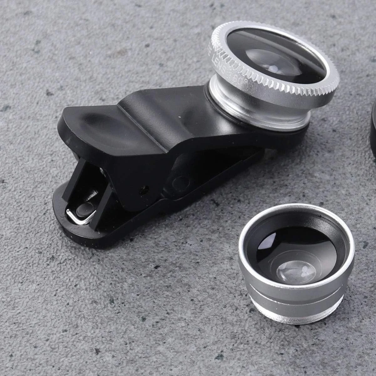 لنز دوربین گوشی، کیت لنز جهانی 3 در 1 تلفن همراه، لنز چشم ماهی، لنز زاویه باز، لنز ماکرو، لنز گیره ای دوربین سازگار با 6S/7/8/X اندروید اکثر تلفن های هوشمند (نقره ای) لنز دوربین گوشی، کیت لنز جهانی 3 در 1 تلفن همراه، لنز چشم ماهی، لنز زاویه باز، لنز ماکرو، لنز گیره ای دوربین سازگار با 6S/7/8/X اندروید اکثر تلفن های هوشمند (نقره ای)