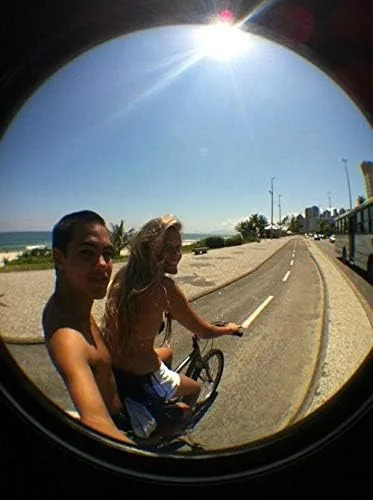 لنز موبایل کلیپسی یونیورسال 3 در 1 آیکوا مدل چشم ماهی به همراه لنز ماکرو و واید لنز موبایل کلیپسی یونیورسال 3 در 1 آیکوا مدل چشم ماهی به همراه لنز ماکرو و واید