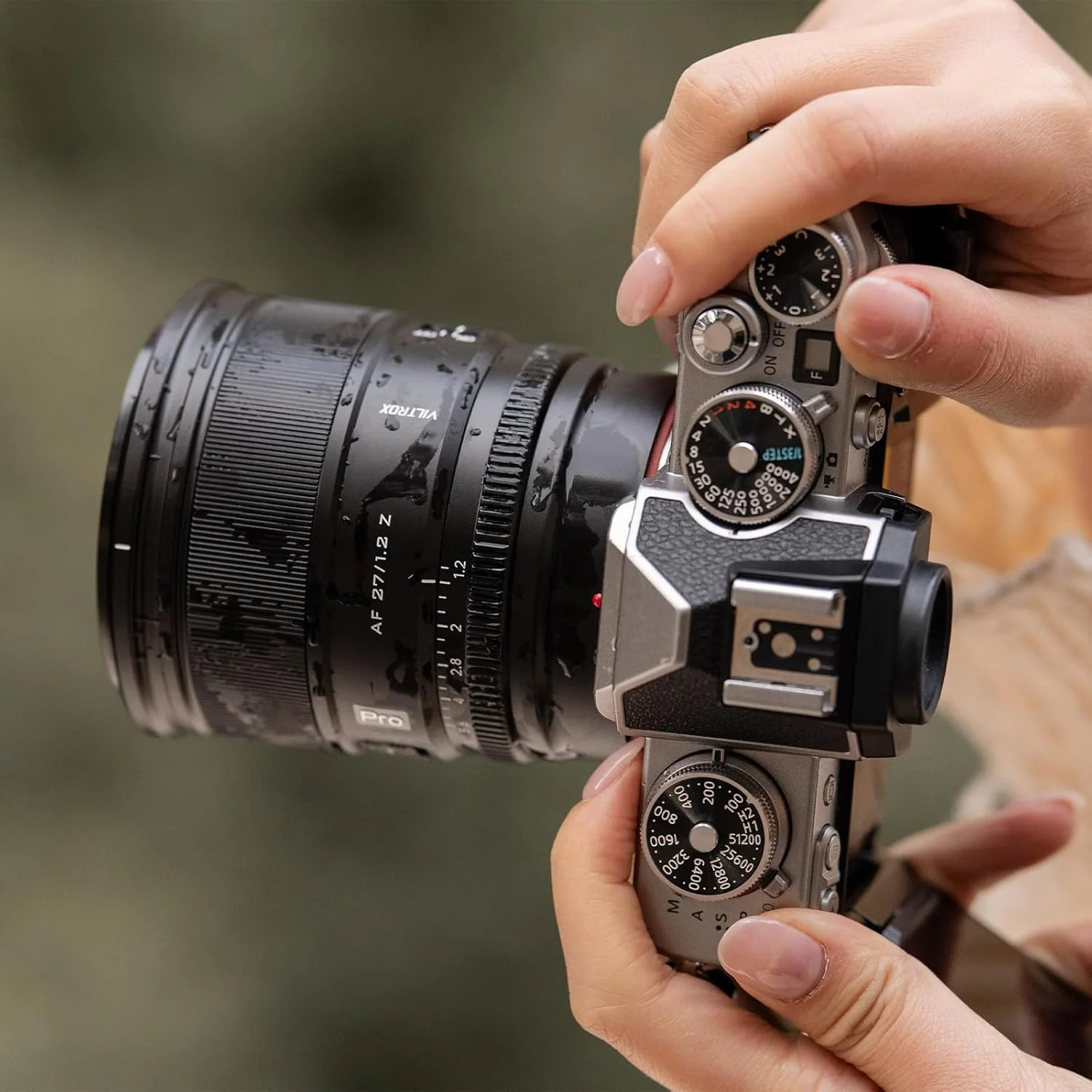 لنز ویلتراکس 27mm F1.2 Pro AF با مانت نیکون Z، لنز پرایم 27mm F/1.2 Pro Z با دیافراگم فوق العاده بزرگ APS-C برای دوربین های نیکون Z9 Z8 Z7 Z6 Z5 Z50 Z30، SBWZ-27MMF1.2Z