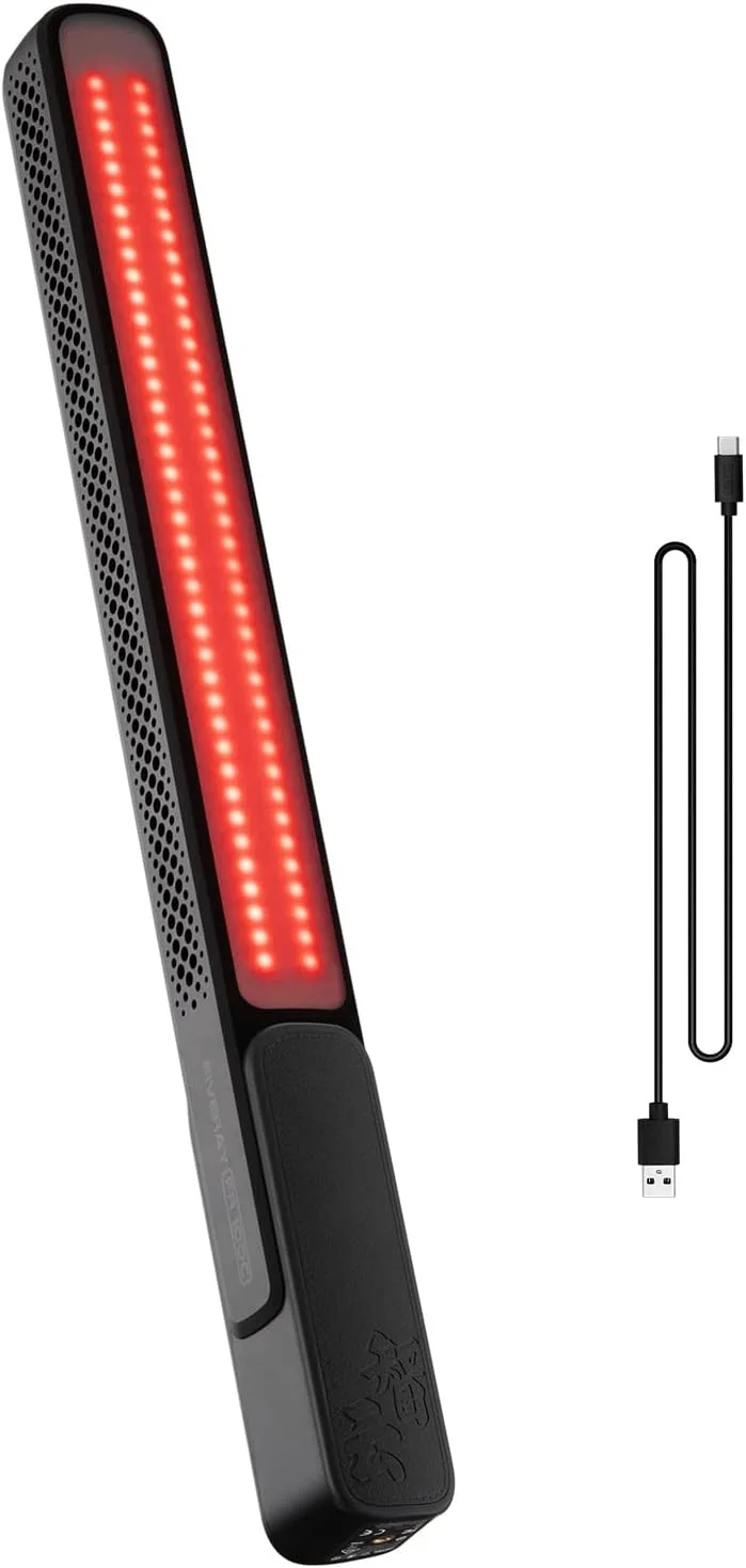 چراغ استیک RGB دستی Fawoonu FIVERAY FR100C با توان 100 وات، چراغ ویدئویی LED قابل تنظیم 2700K-6200K با CRI96+ TLCI97+، باتری داخلی و شارژ سریع 25 واتی PD با کابل شارژ USB برای پخش زنده ولاگ