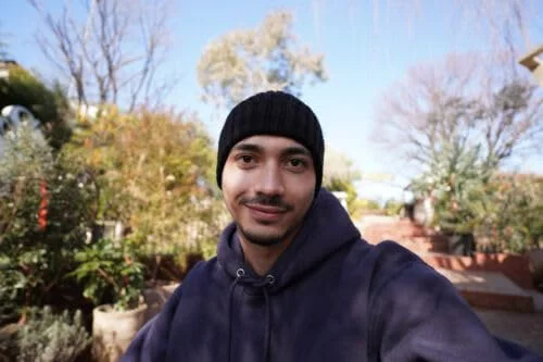 لنز پرایم فوق عریض ۱۱ میلیمتری سونی با دهانه دیافراگم F1.8 برای دوربینهای APS-C لنز پرایم فوق عریض ۱۱ میلیمتری سونی با دهانه دیافراگم F1.8 برای دوربینهای APS-C